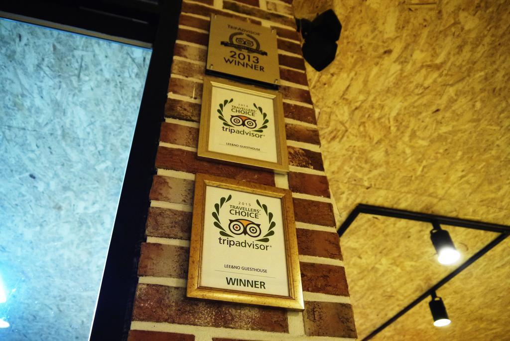 Lee & No Guesthouse Hongdae โซล ภายนอก รูปภาพ