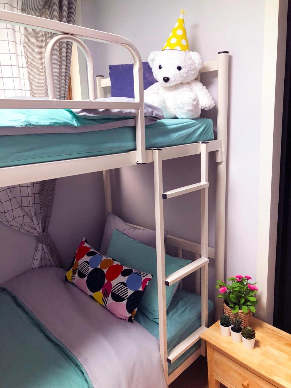 Lee & No Guesthouse Hongdae โซล ภายนอก รูปภาพ